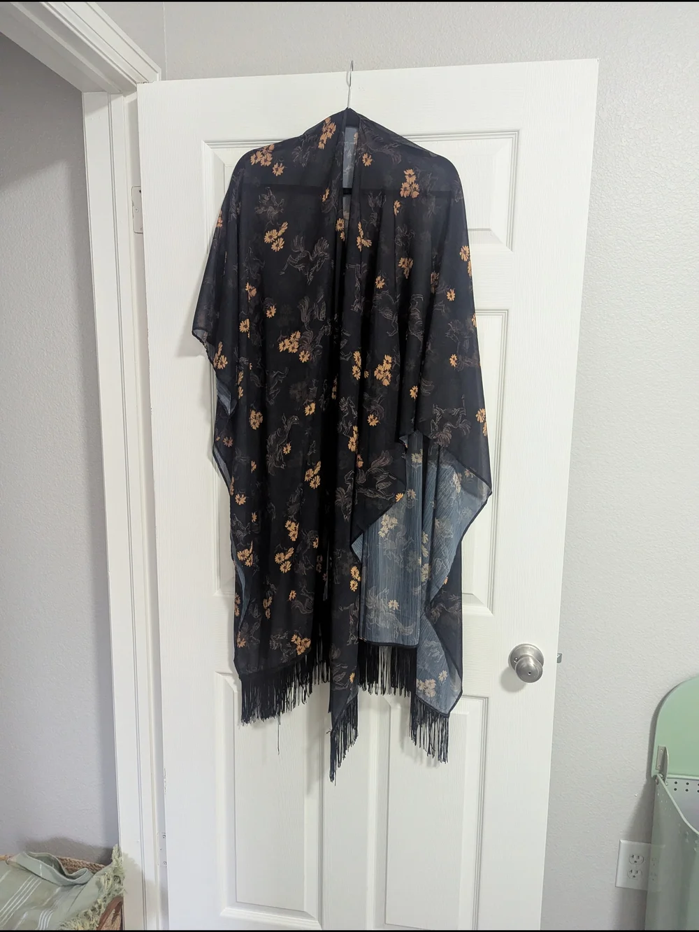 Tassel Cape | Wrap In Floral Print
